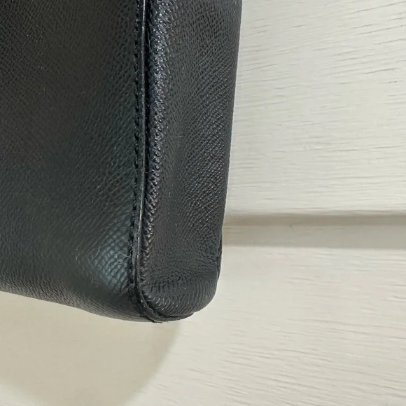 CHANEL Black Leather Caviar Tote - Picture 6 of 12